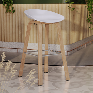 FRANKY | Barstol med formsete i plast | Hvit | plast