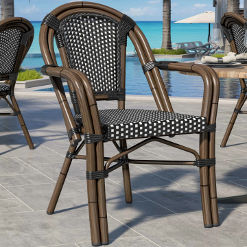 KRETA | Fransk caféstol i rattan | Sort/hvid | Rattan/bambus | Stabelbar