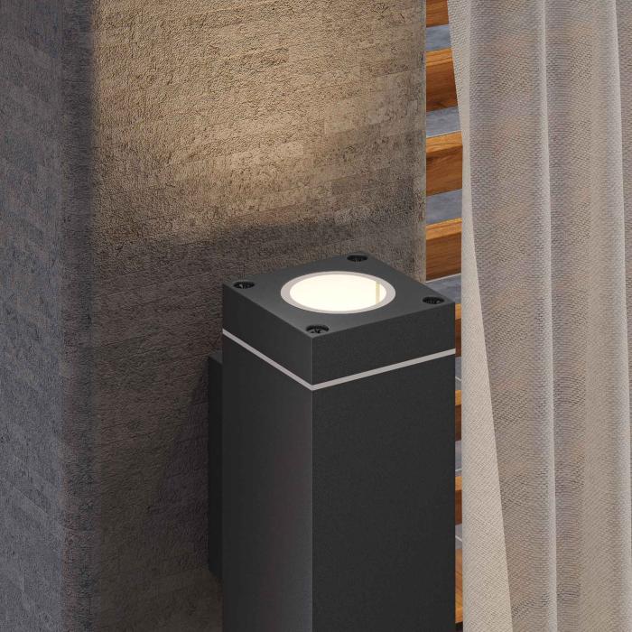 LISA | Veggspot | B:D:H 6,5 x 10 x 11 cm | Svart / aluminium | 2x20W | uteområde