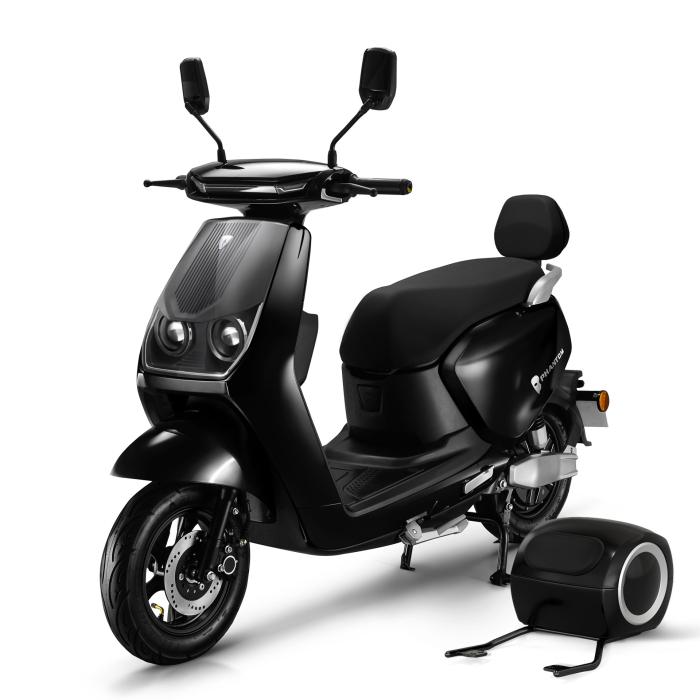 PHANTOM | E-Scooter | Batteria al piombo | 1200 Watt | 42km/h | Nero | + portapacchi