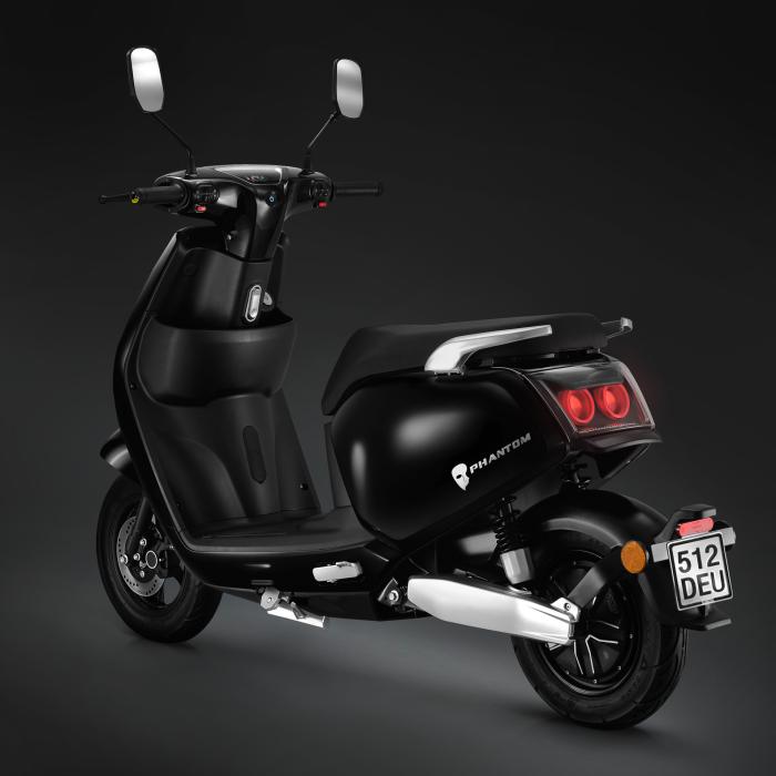 PHANTOM | E-Scooter | Blybatteri | 1200 Watt | 42km/h | Sort | + bagagebærer PHANTOM | E-Scooter | Blybatteri | 1200 Watt | 42km/h | Sort | + bagagebærer