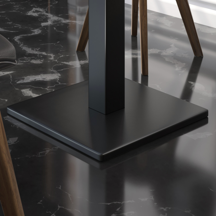 PMD | Bistro Tree Edge Table | Firkantet | 70 x 70 x 77 cm | Eg / Sort PMD | Bistro Tree Edge Table | Firkantet | 70 x 70 x 77 cm | Eg / Sort